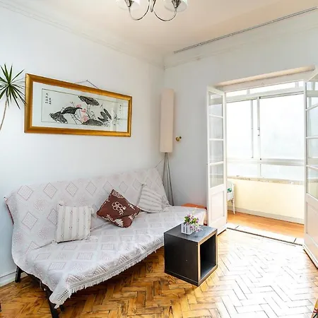 아파트 Casa De Beijing ,near Airport-expo 리스본